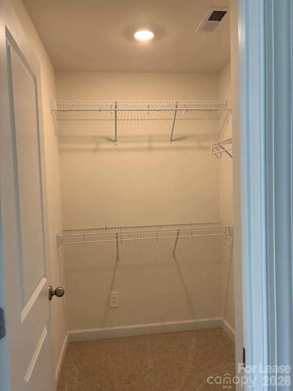 9025 Foggy Brook Loop Charlotte, NC 28216