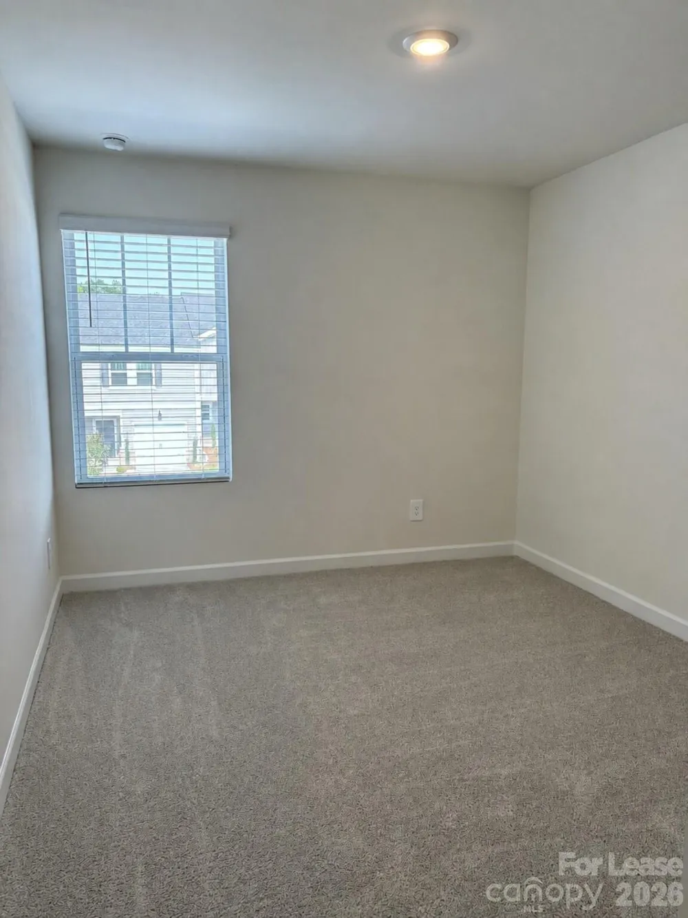 9025 Foggy Brook Loop Charlotte, NC 28216