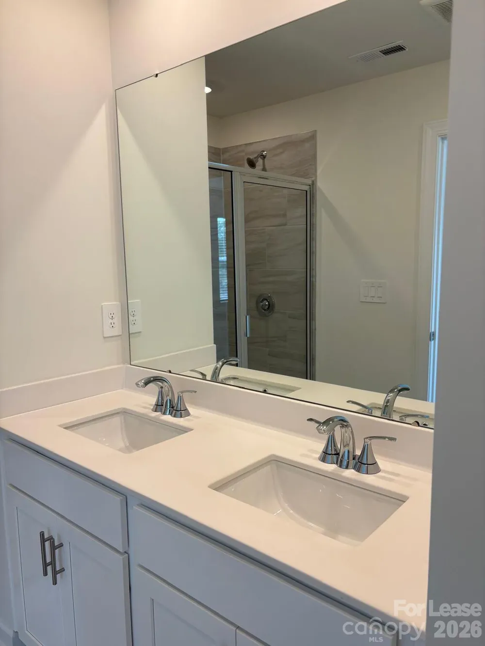 9025 Foggy Brook Loop Charlotte, NC 28216