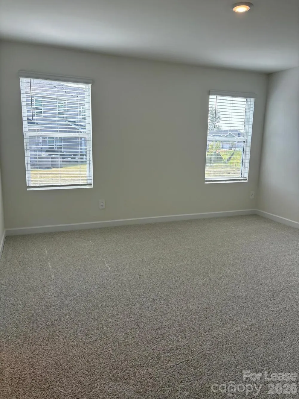 9025 Foggy Brook Loop Charlotte, NC 28216