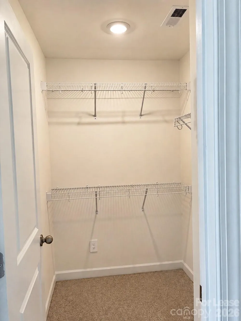 9025 Foggy Brook Loop Charlotte, NC 28216