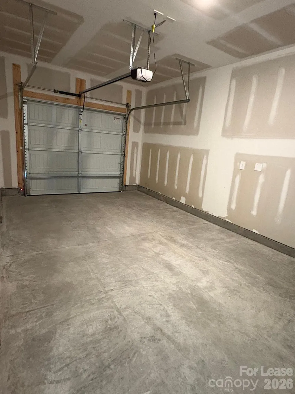9025 Foggy Brook Loop Charlotte, NC 28216
