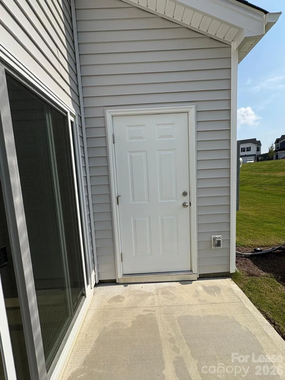 9025 Foggy Brook Loop Charlotte, NC 28216