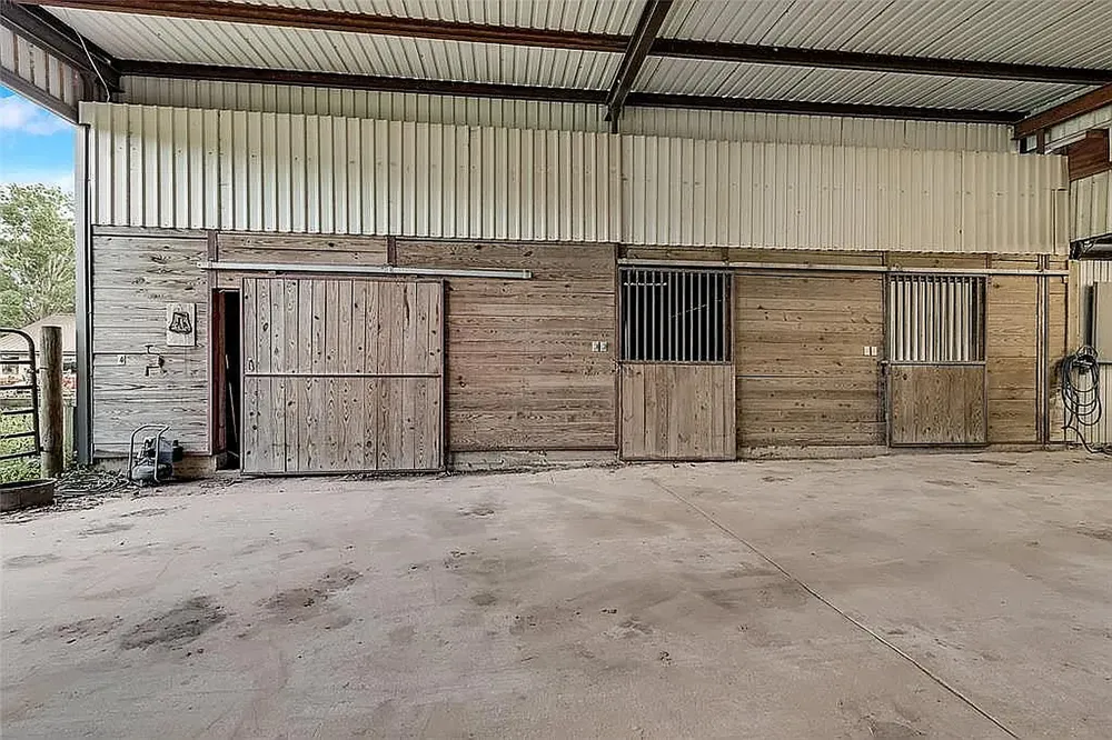 740 Fm 27 W Streetman, TX 75859