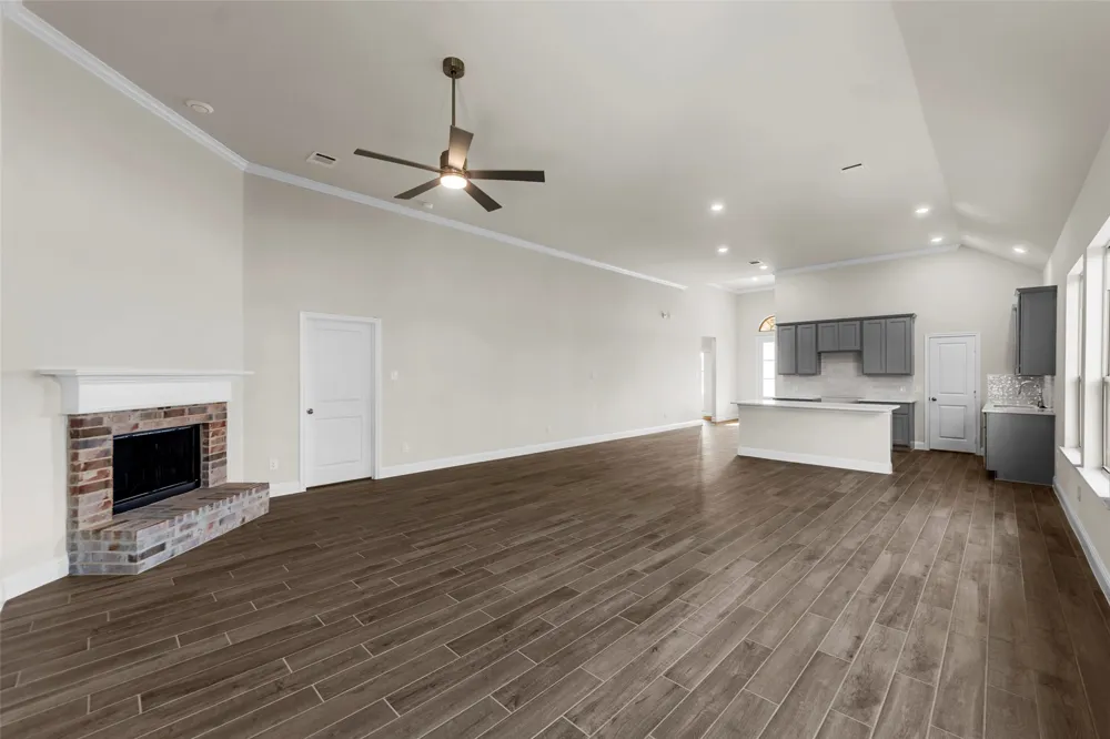 2201 UHL ROAD Glenn Heights, TX 75154