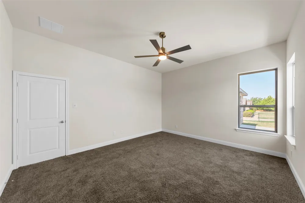 2201 UHL ROAD Glenn Heights, TX 75154