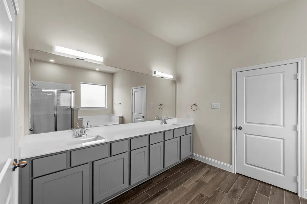 2201 UHL ROAD Glenn Heights, TX 75154