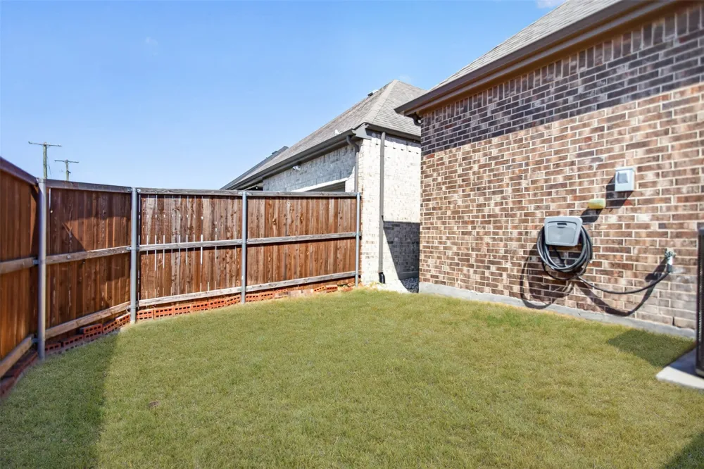 5620 Traveller Drive North Richland Hills, TX 76180