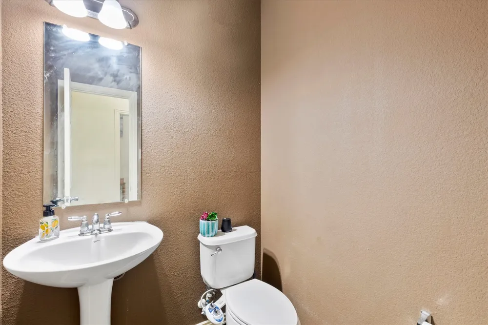 7230 Lake Hill Trail Sachse, TX 75048