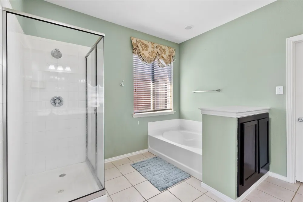 7230 Lake Hill Trail Sachse, TX 75048