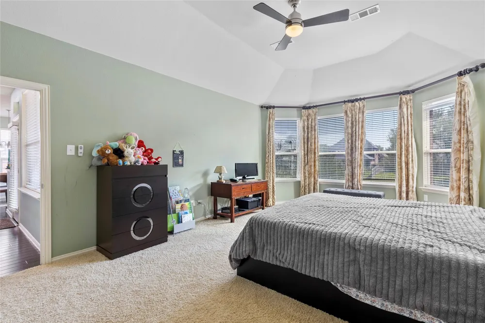 7230 Lake Hill Trail Sachse, TX 75048