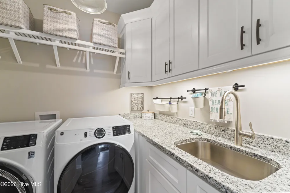 401 Caspian Court Holly Ridge, NC 28445