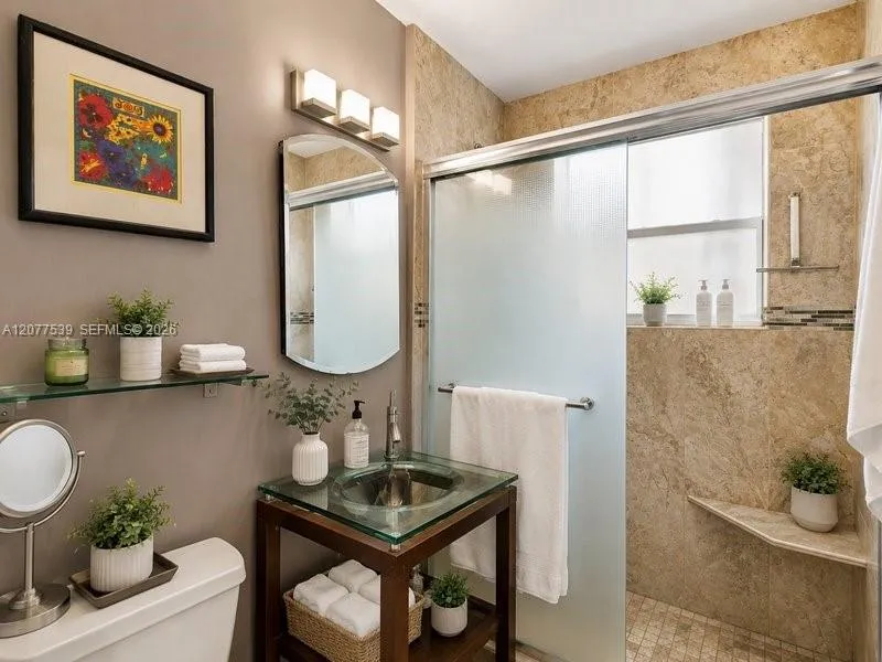 910 Bay Dr #15 Miami Beach, FL 33141