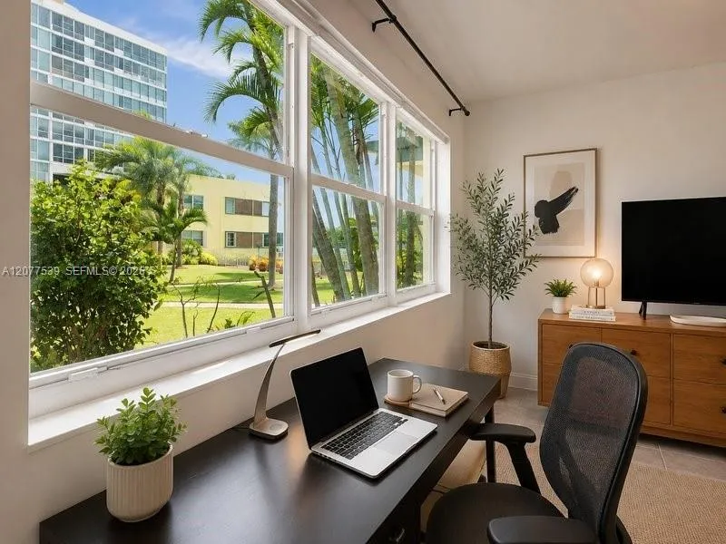 910 Bay Dr #15 Miami Beach, FL 33141
