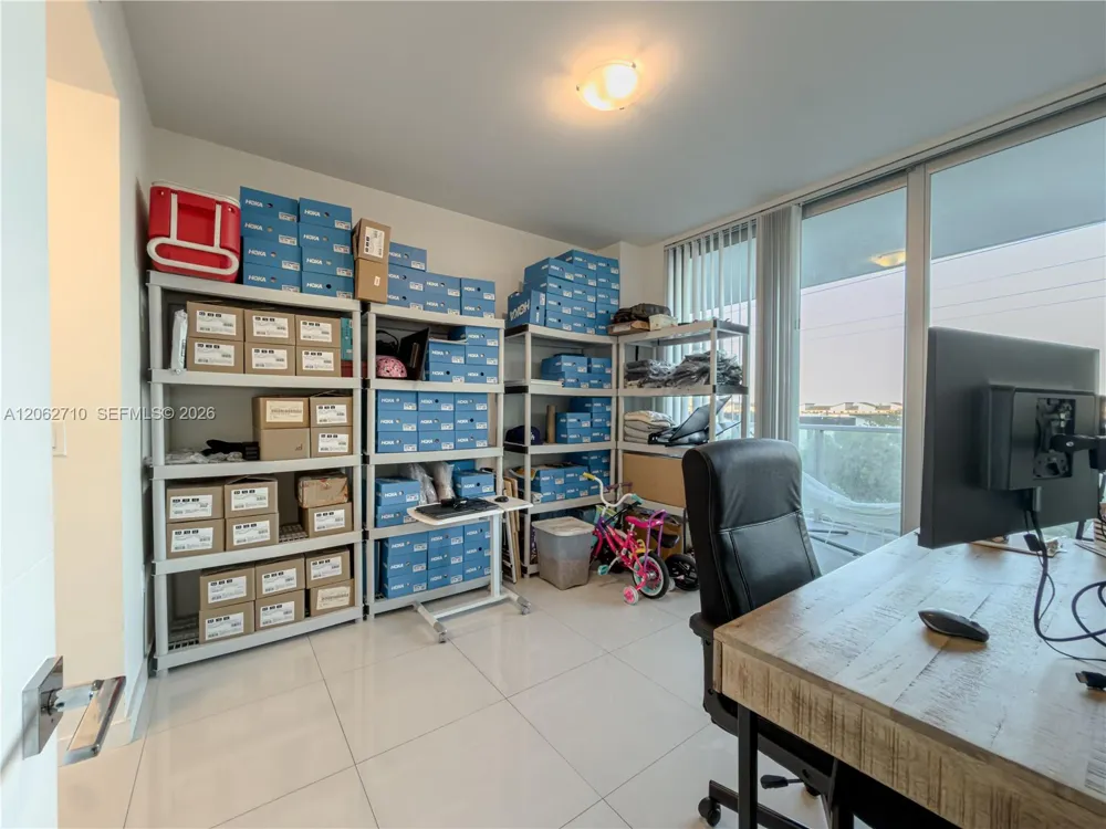7825 NW 107th Ave #301 Doral, FL 33178