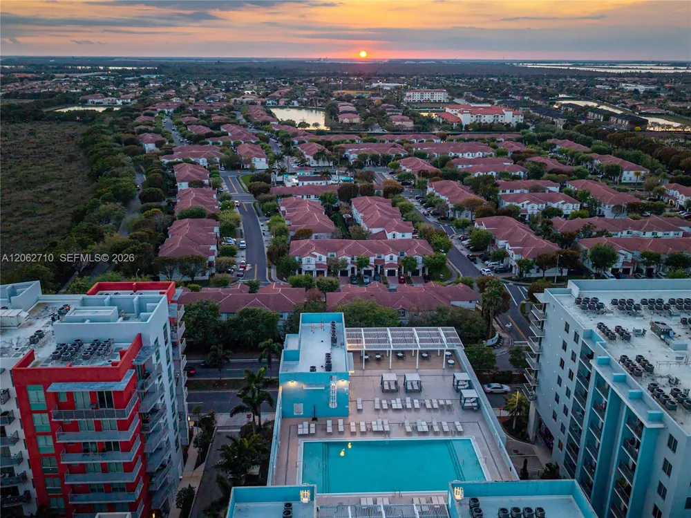 7825 NW 107th Ave #301 Doral, FL 33178