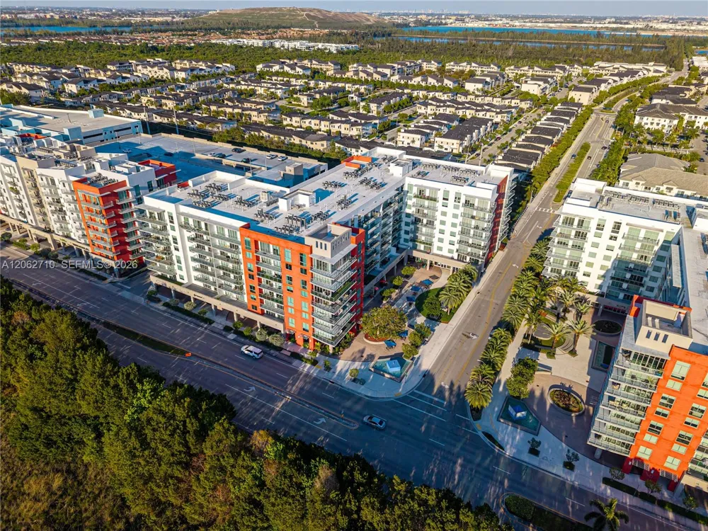 7825 NW 107th Ave #301 Doral, FL 33178
