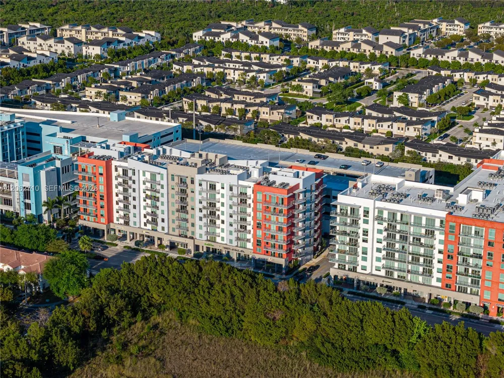 7825 NW 107th Ave #301 Doral, FL 33178