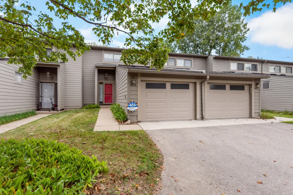605 Watersedge Drive Ann Arbor City, MI 48105