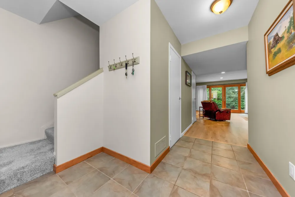605 Watersedge Drive Ann Arbor City, MI 48105