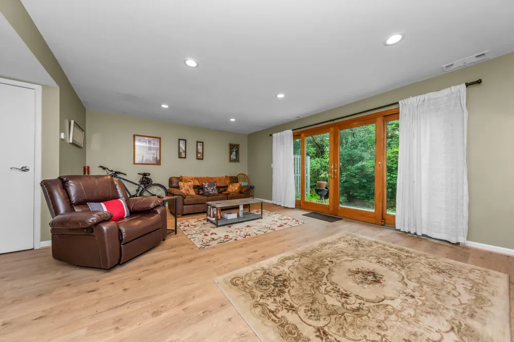 605 Watersedge Drive Ann Arbor City, MI 48105