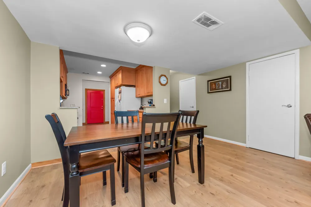605 Watersedge Drive Ann Arbor City, MI 48105