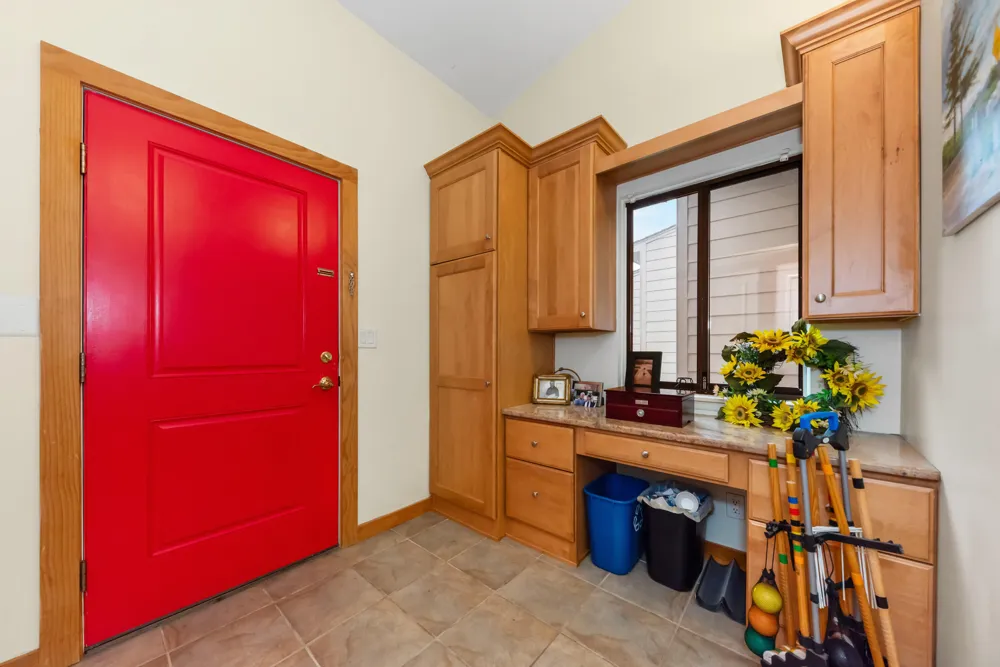 605 Watersedge Drive Ann Arbor City, MI 48105