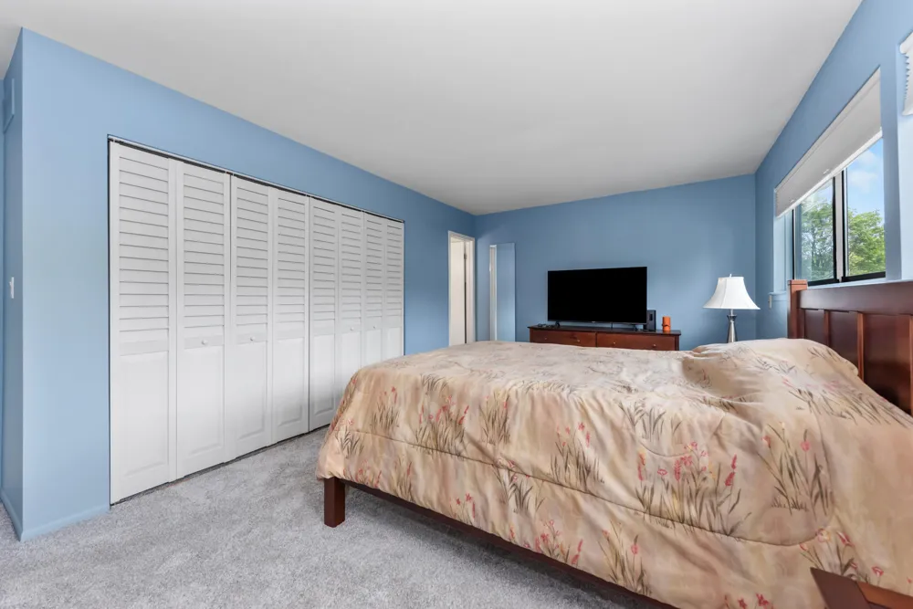 605 Watersedge Drive Ann Arbor City, MI 48105