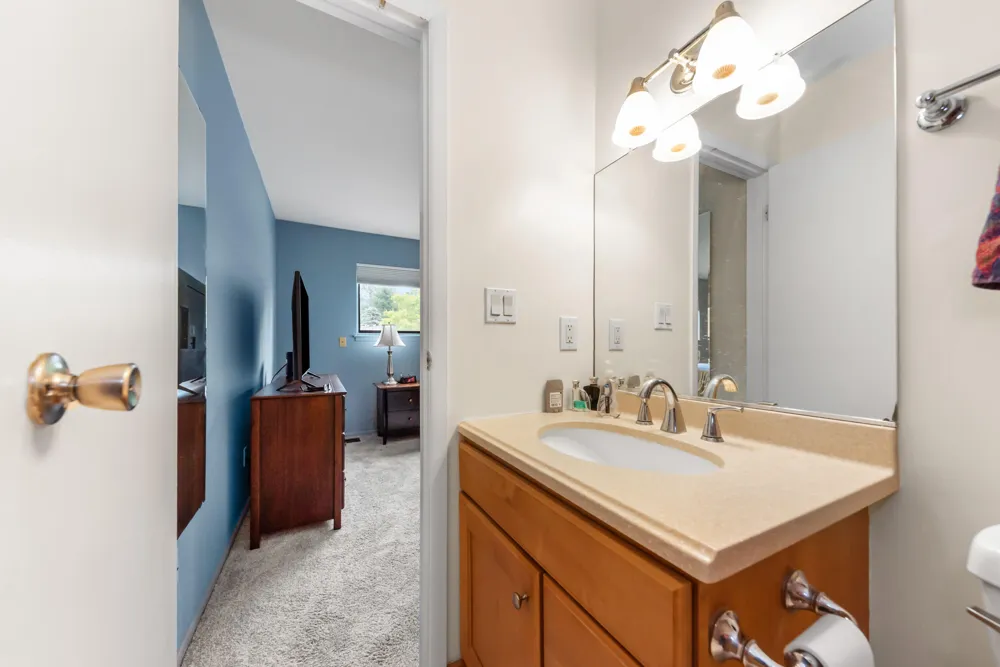 605 Watersedge Drive Ann Arbor City, MI 48105
