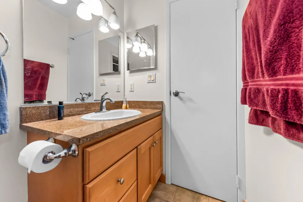 605 Watersedge Drive Ann Arbor City, MI 48105