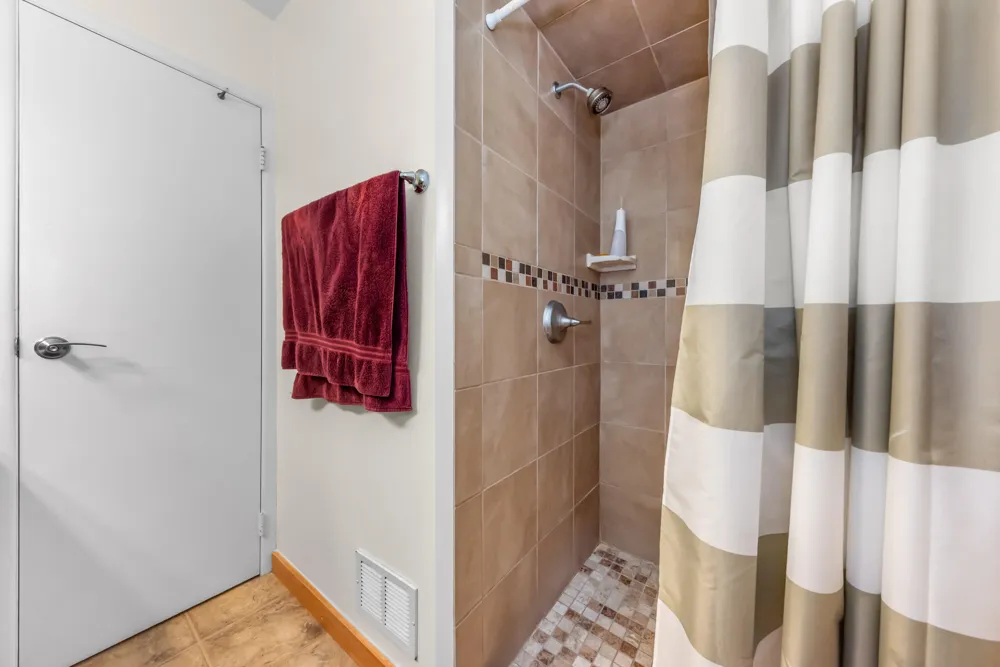 605 Watersedge Drive Ann Arbor City, MI 48105