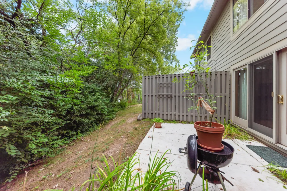 605 Watersedge Drive Ann Arbor City, MI 48105