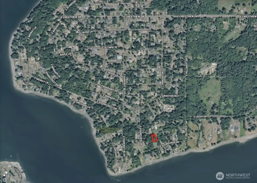 40 E Ridgeview Drive Shelton, WA 98584