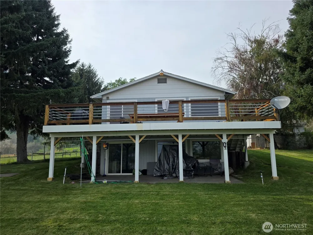 81 B Golden Road Oroville, WA 98844