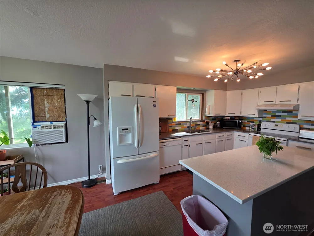 81 B Golden Road Oroville, WA 98844