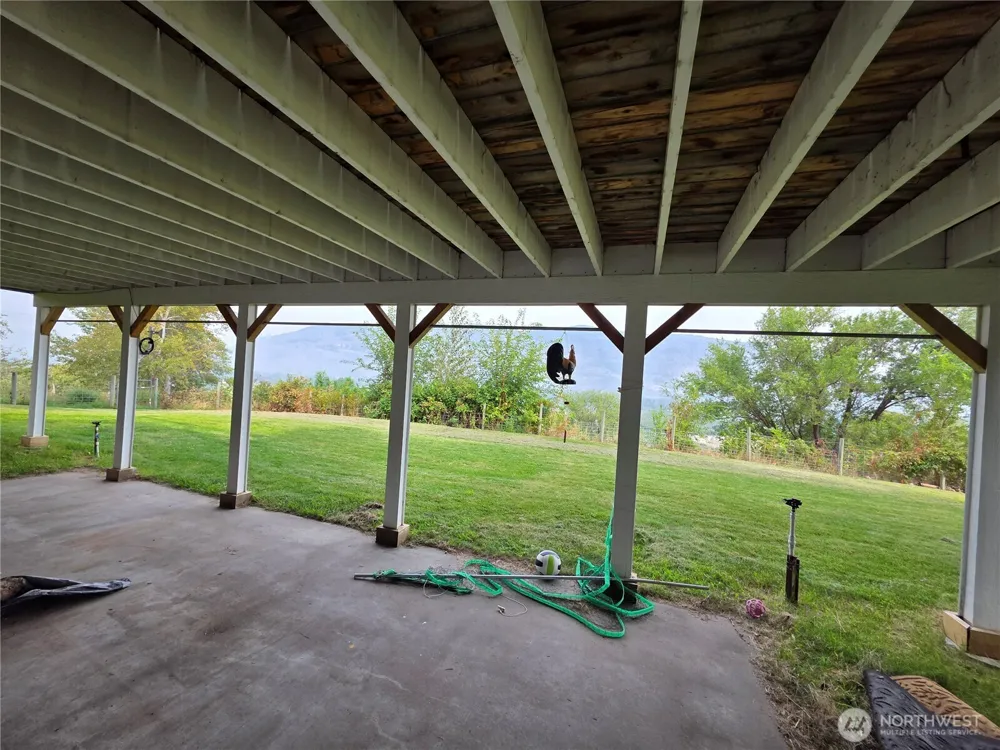 81 B Golden Road Oroville, WA 98844