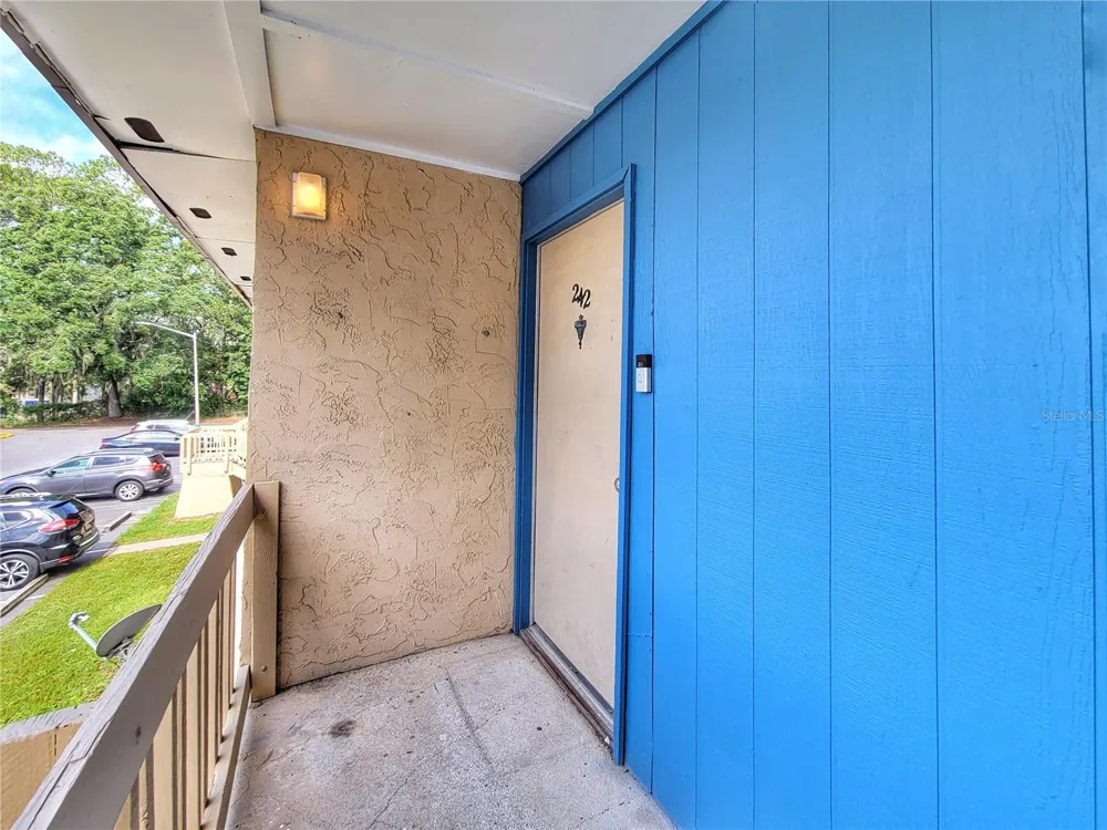 2811 SW ARCHER ROAD #Z242 Gainesville, FL 32608