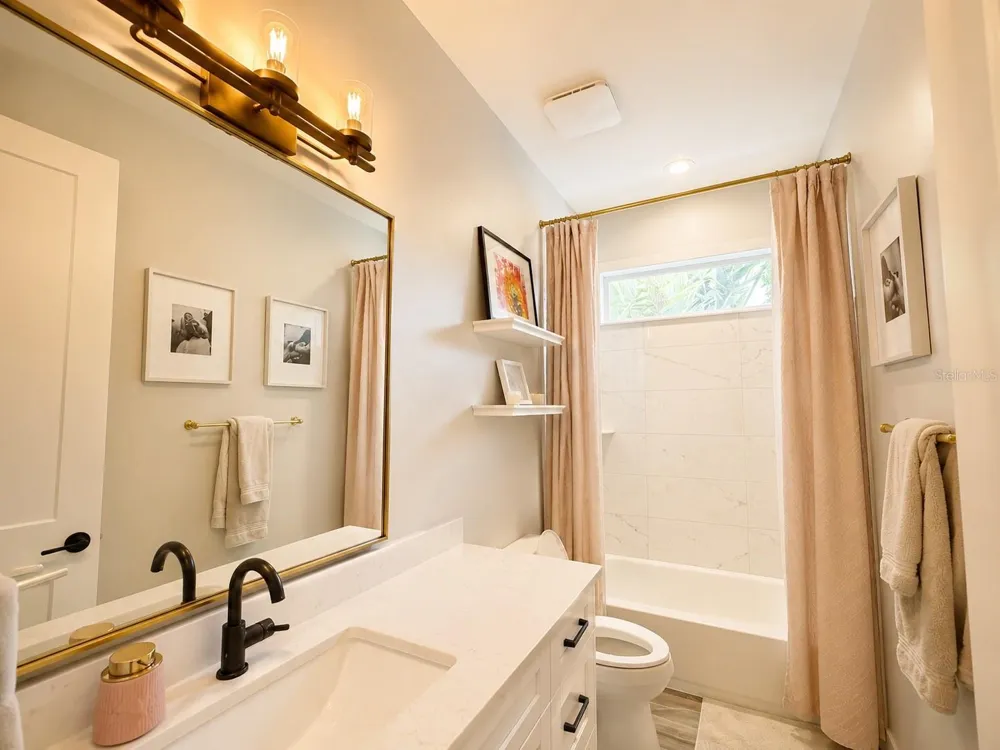 3312 W SAINT JOSEPH STREET Tampa, FL 33607