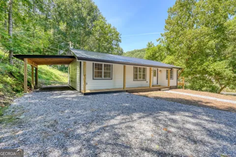 6564 Crooked Creek RD