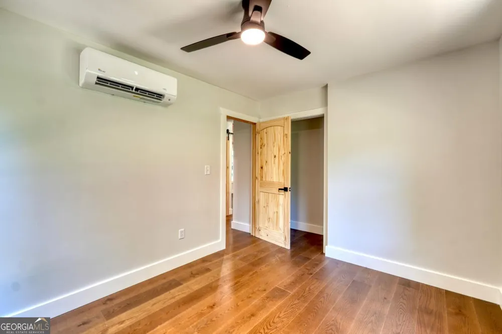 6564 Crooked Creek RD Young Harris, GA 30582