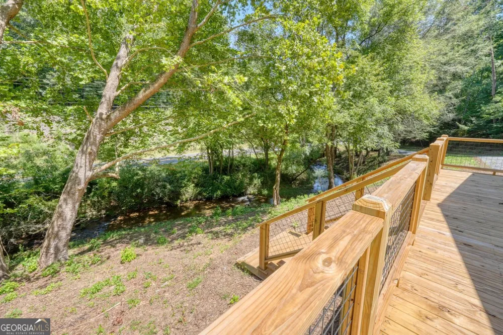6564 Crooked Creek RD Young Harris, GA 30582