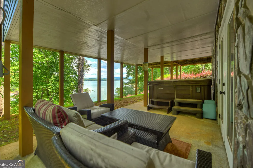 209 Marina DR Blue Ridge, GA 30513
