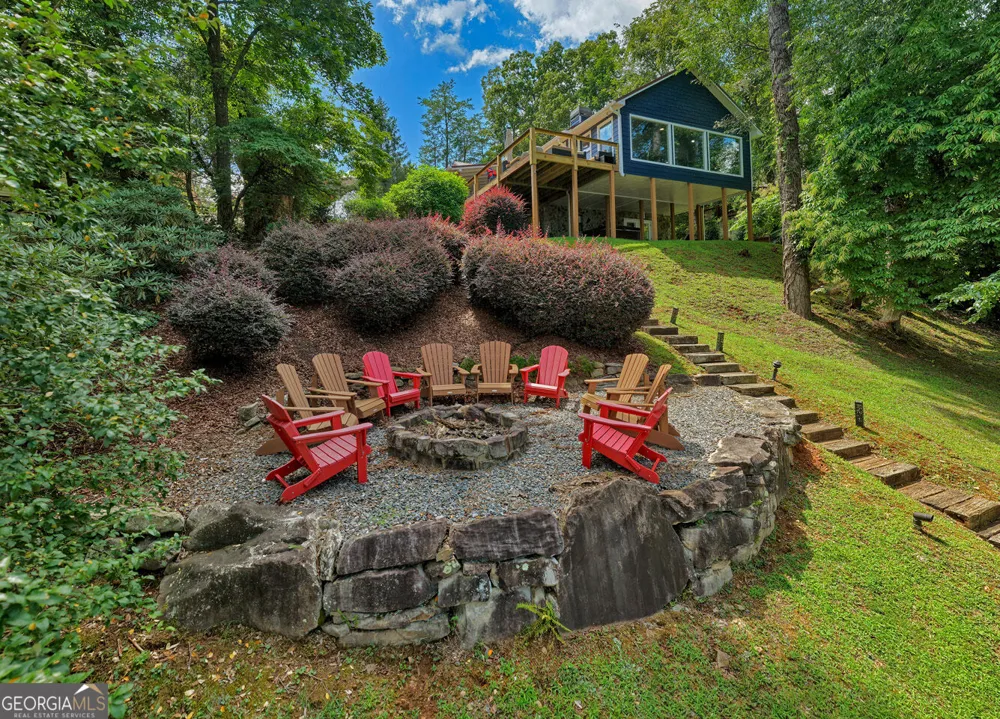 209 Marina DR Blue Ridge, GA 30513