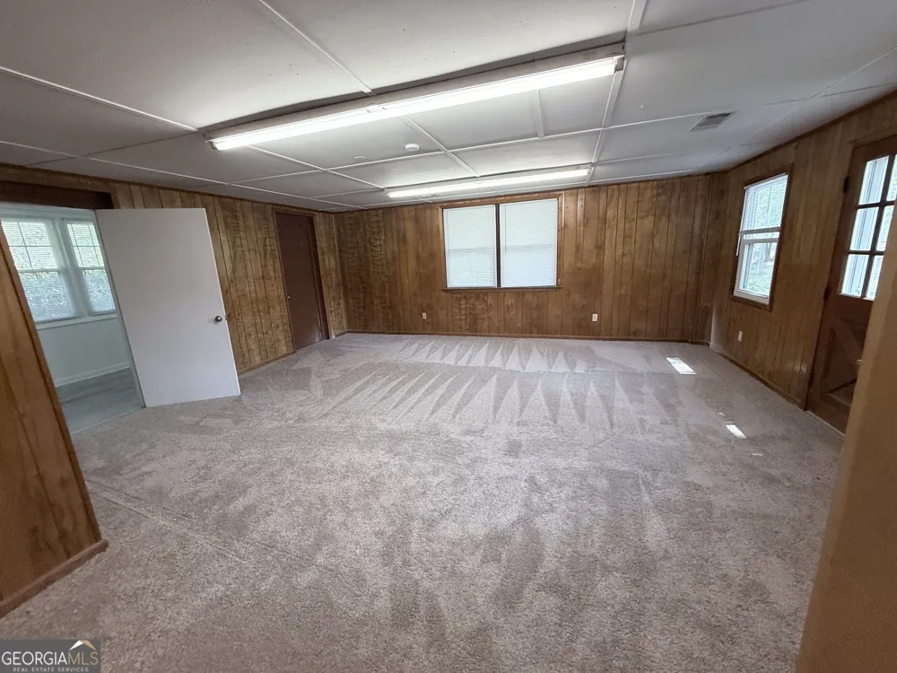 1571 Ebenezer RD SW Conyers, GA 30094