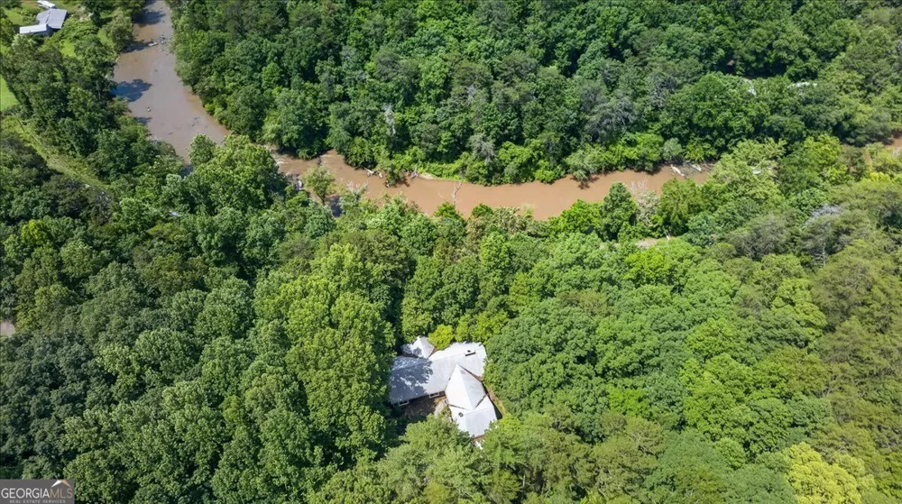 1965 Highway 52 E Ellijay, GA 30536