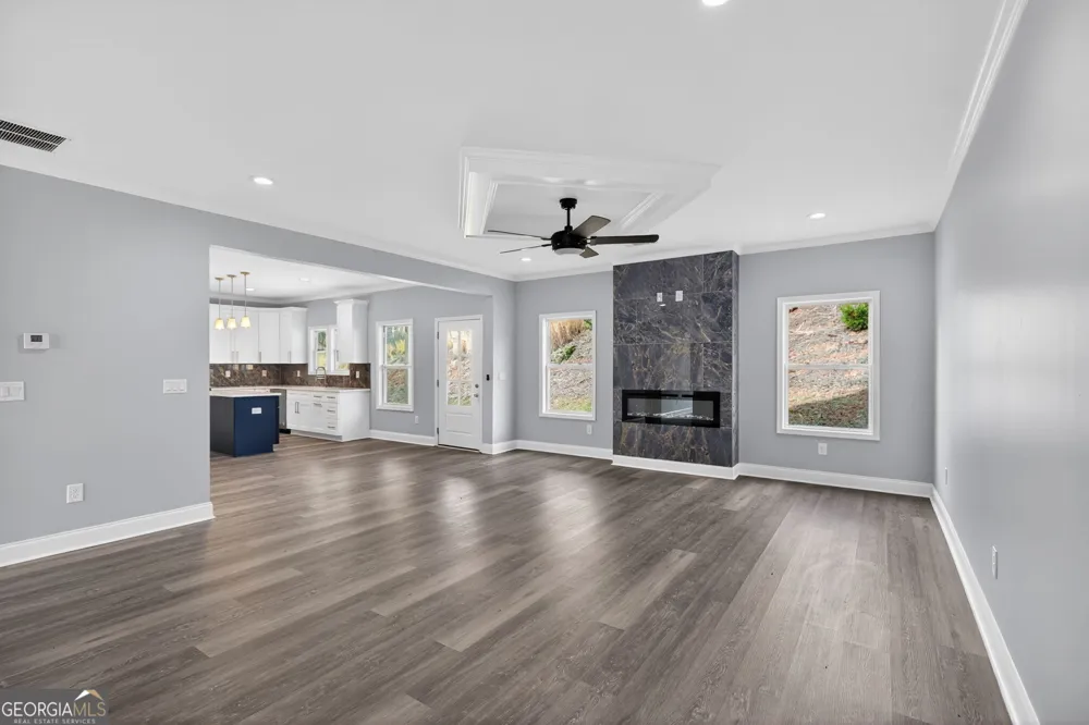 1226 Bloomsbury LN Gainesville, GA 30501