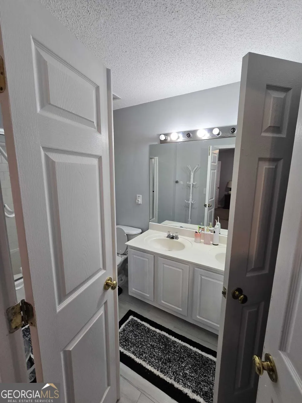 1090 Kilmington CT Alpharetta, GA 30009