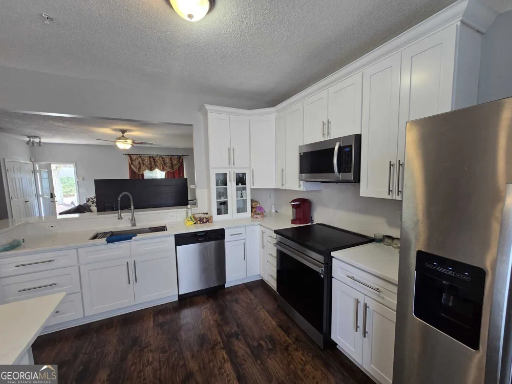 1090 Kilmington CT Alpharetta, GA 30009