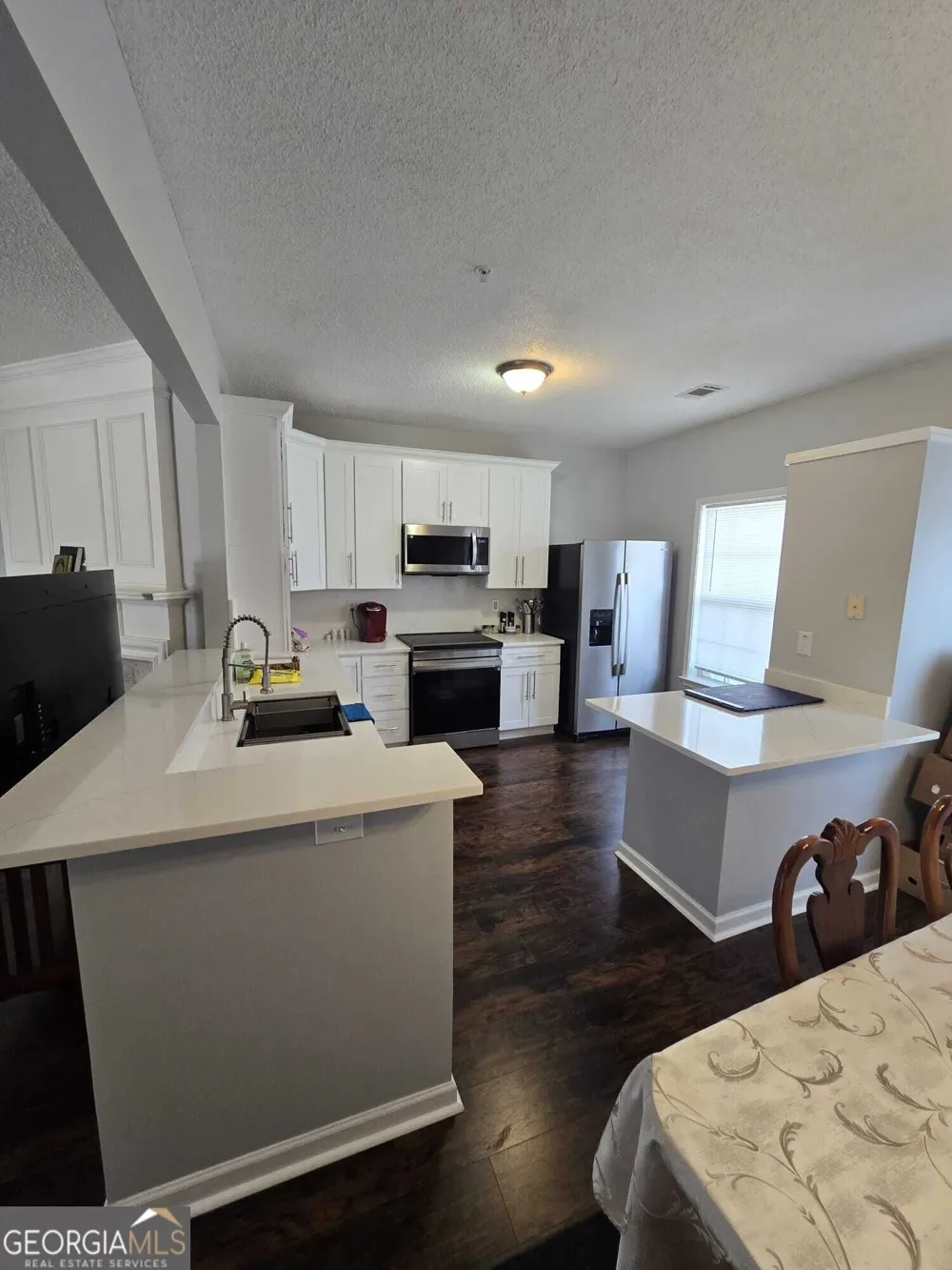 1090 Kilmington CT Alpharetta, GA 30009