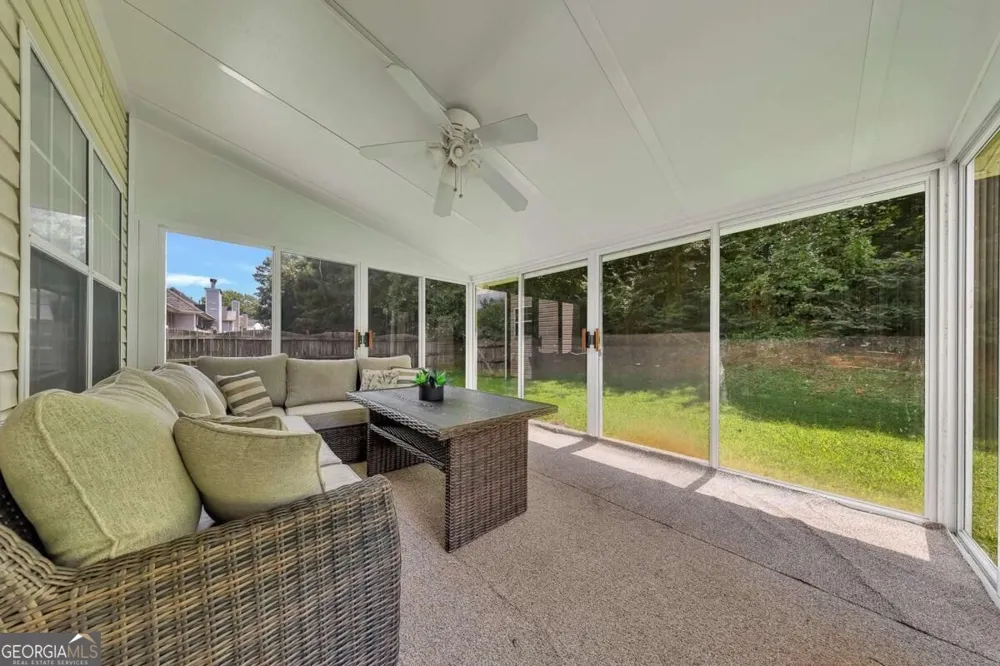 120 Silverleaf LN Dallas, GA 30157